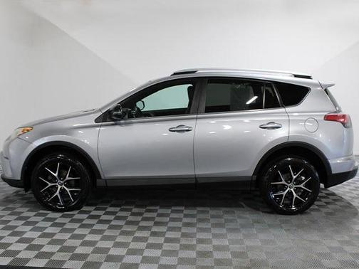 2016 Toyota RAV4 SE