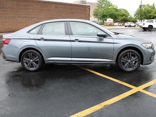 2023 Volkswagen Jetta 1.5T SE