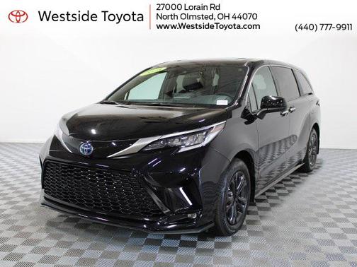 2024 Toyota Sienna XSE 7 Passenger
