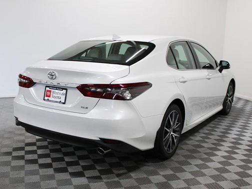 2024 Toyota Camry XLE