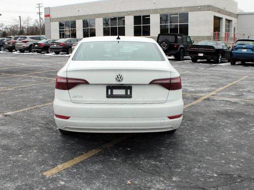 2021 Volkswagen Jetta 1.4T R-Line