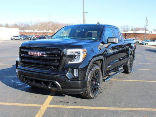 2022 GMC Sierra 1500 Elevation