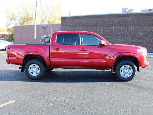 2019 Toyota Tacoma SR