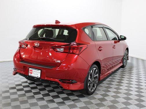 2016 Scion iM Base