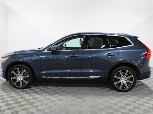 2018 Volvo XC60 Recharge Plug-In Hybrid T8 Inscription