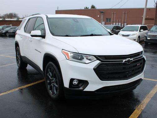 Summit White 2021 Chevrolet Traverse RS