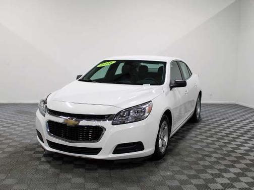 Summit White 2016 Chevrolet Malibu Limited LS