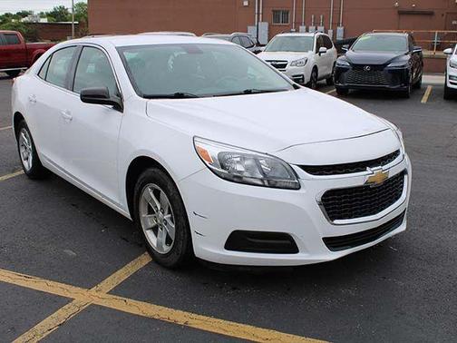 Summit White 2016 Chevrolet Malibu Limited LS