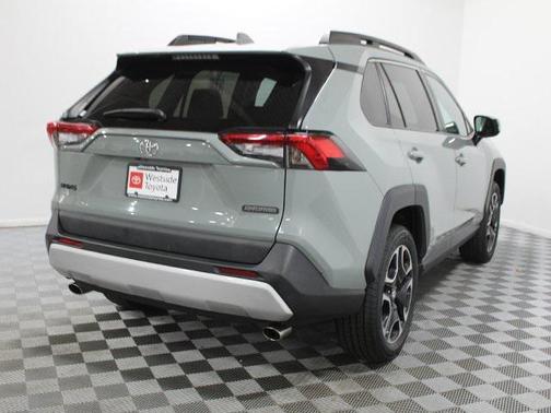 2020 Toyota RAV4 Adventure