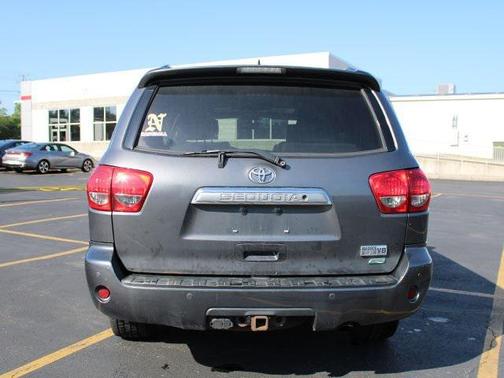 2011 Toyota Sequoia Platinum