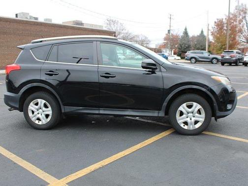 2013 Toyota RAV4 LE