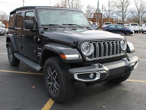2024 Jeep Wrangler 4-Door Sahara 4x4