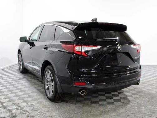 Majestic Black Pearl 2019 Acura RDX Technology Package