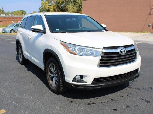 2015 Toyota Highlander LE Plus