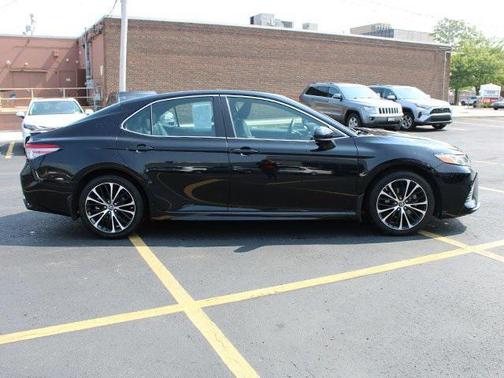 2018 Toyota Camry LE