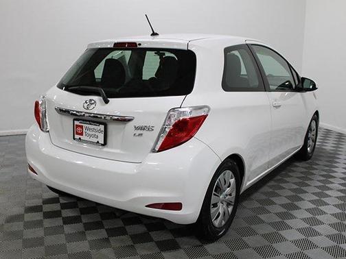 2012 Toyota Yaris LE