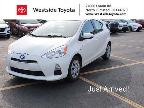 Super White 2014 Toyota Prius c One