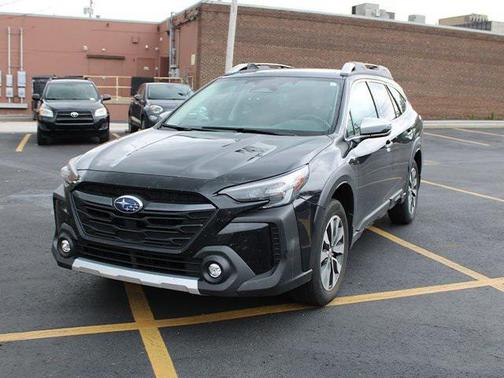 2023 Subaru Outback Touring