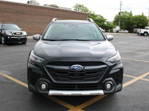 2023 Subaru Outback Touring