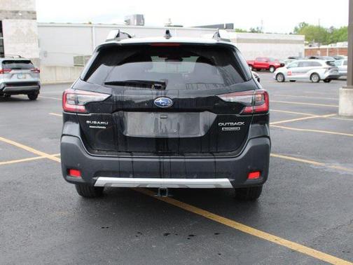 2023 Subaru Outback Touring