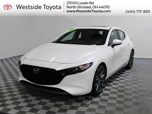 2023 Mazda Mazda3 FWD w/Preferred Package