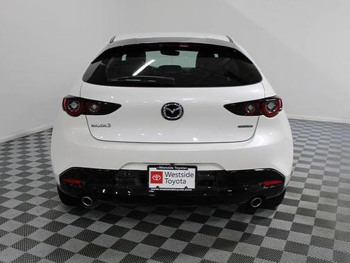 2023 Mazda Mazda3 FWD w/Preferred Package