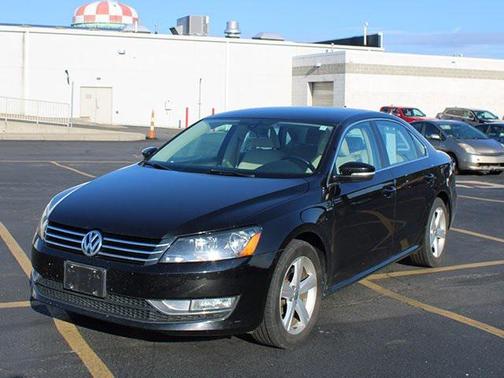 2015 Volkswagen Passat 1.8T Limited Edition
