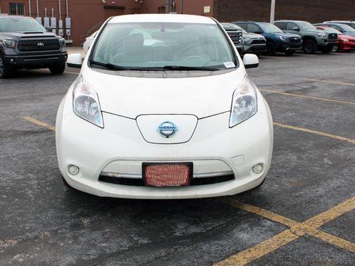 2016 Nissan Leaf SV