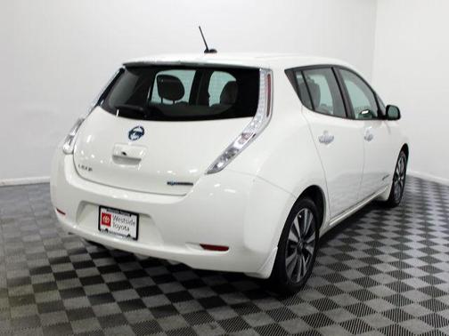 2016 Nissan Leaf SV