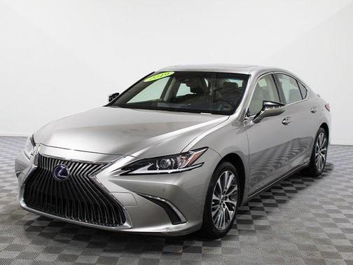 2019 Lexus ES 300h Base