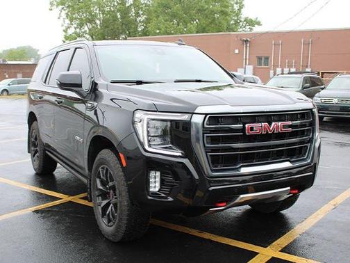 2022 GMC Yukon 4WD AT4