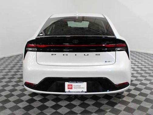 2024 Toyota Prius XLE