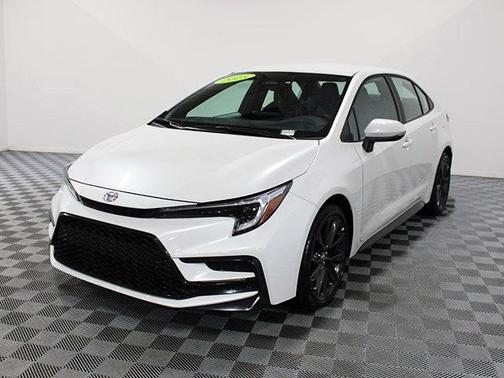2025 Toyota Corolla SE