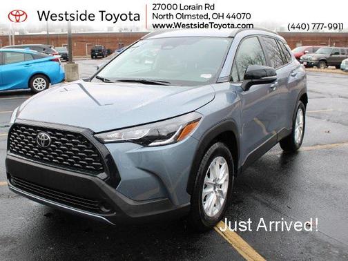 2025 Toyota Corolla Cross LE