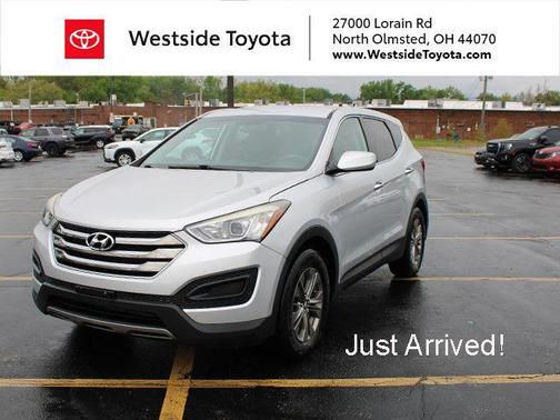 Sparkling Silver 2015 Hyundai Santa Fe Sport 2.4L