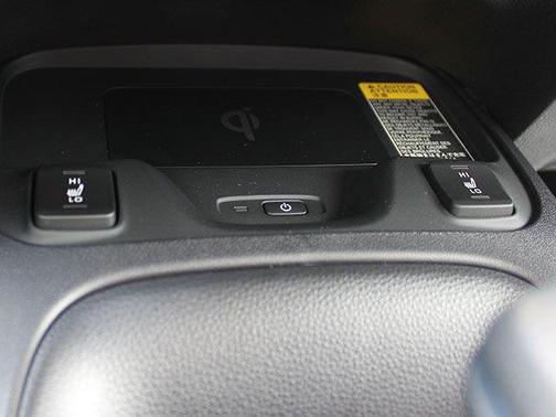 Wind Chill Prl/ 2026 Toyota Corolla XSE