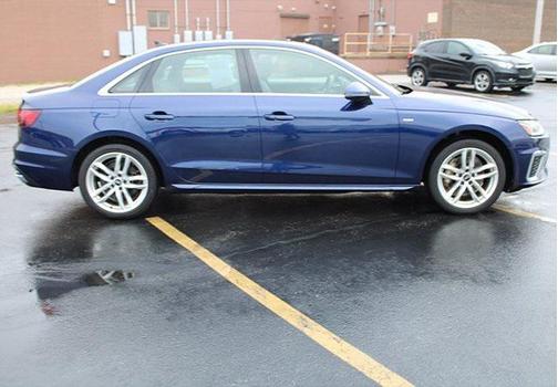 2021 Audi A4 45 S line Premium