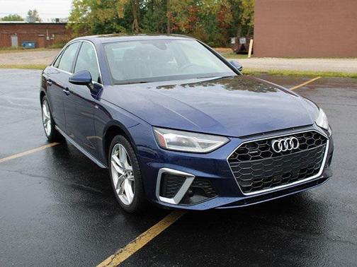 2021 Audi A4 45 S line Premium