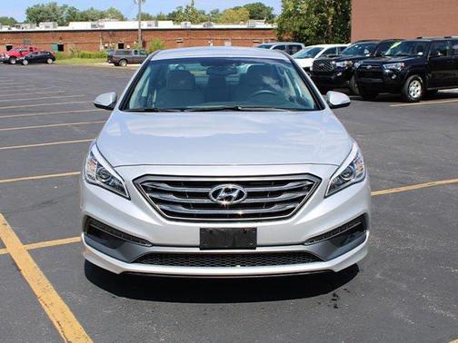 2016 Hyundai SONATA Sport