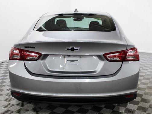 2023 Chevrolet Malibu FWD 2LT