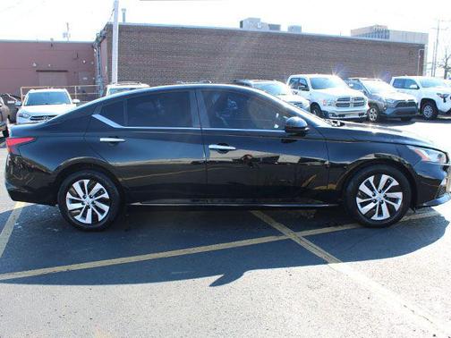 2020 Nissan Altima S FWD