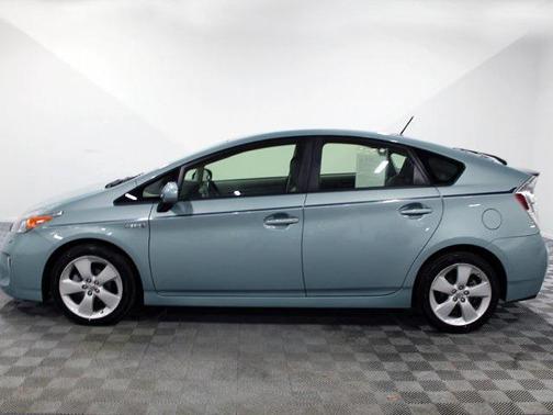 2013 Toyota Prius Five