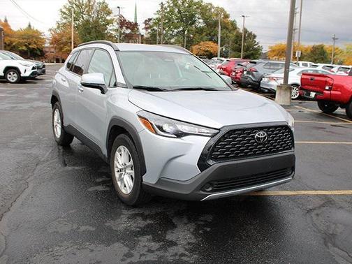 2023 Toyota Corolla Cross LE