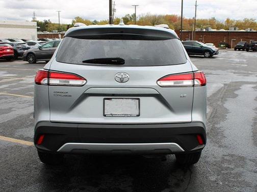 2023 Toyota Corolla Cross LE