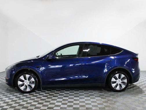2024 Tesla Model Y Long Range Dual Motor All-Wheel Drive