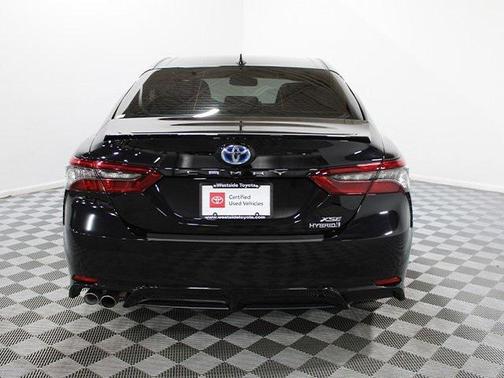 2024 Toyota Camry Hybrid SE