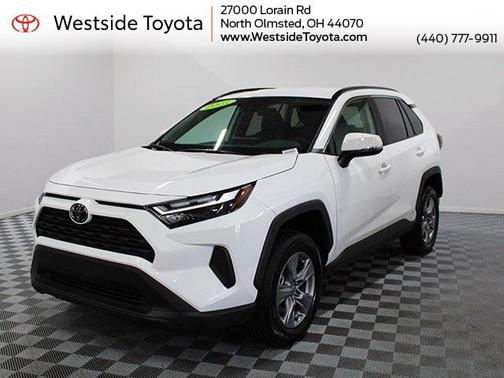 2025 Toyota RAV4 Hybrid XLE