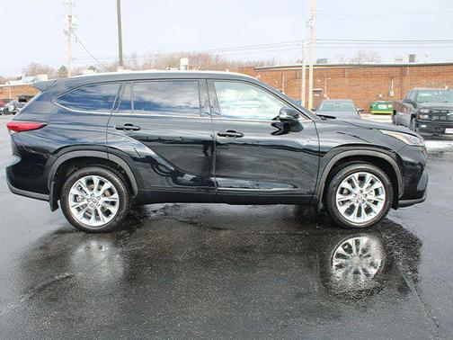 2023 Toyota Highlander Limited