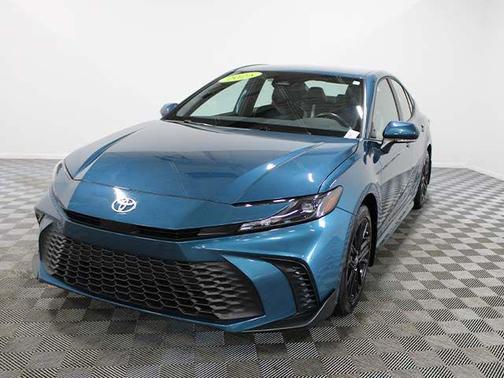 Ocean Gem 2025 Toyota Camry SE