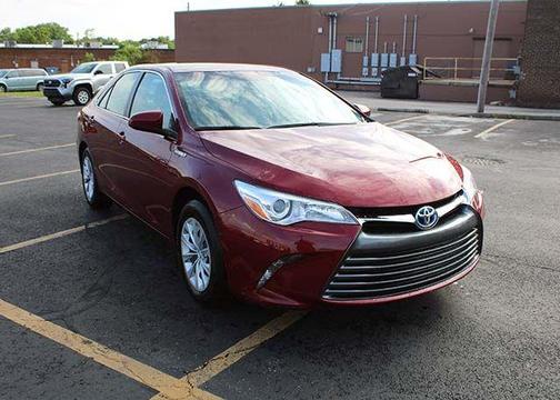 Ruby Flare Pearl 2017 Toyota Camry Hybrid LE